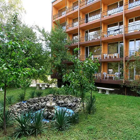 Bona Vita Hotel 2*