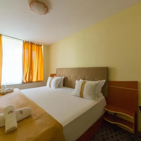 Отель Bona Vita 2*